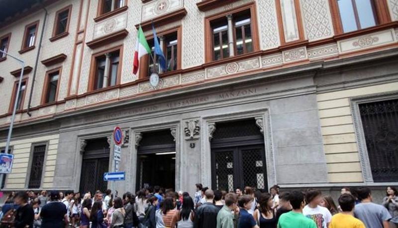 Maturità 2018, la classe dei record si trova a Milano: valanga di 100 per i suoi alunni articolo