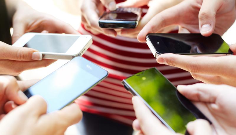 WhatsApp arrivano novità per foto e immagini