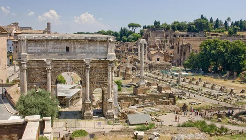 tesina di maturità su Roma caput mundi