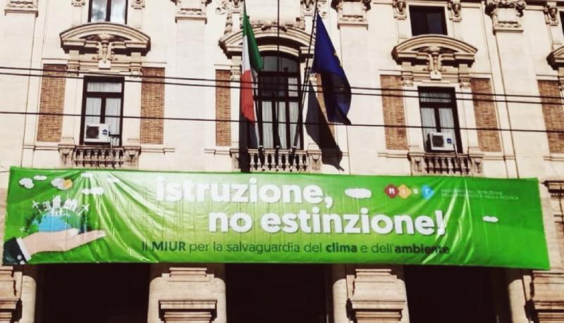 manifestazione 27 settembre, la posizione degli studenti: meno parole e più fatti