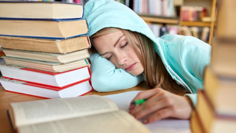 Sognare di essere bocciati durante un esame universitario