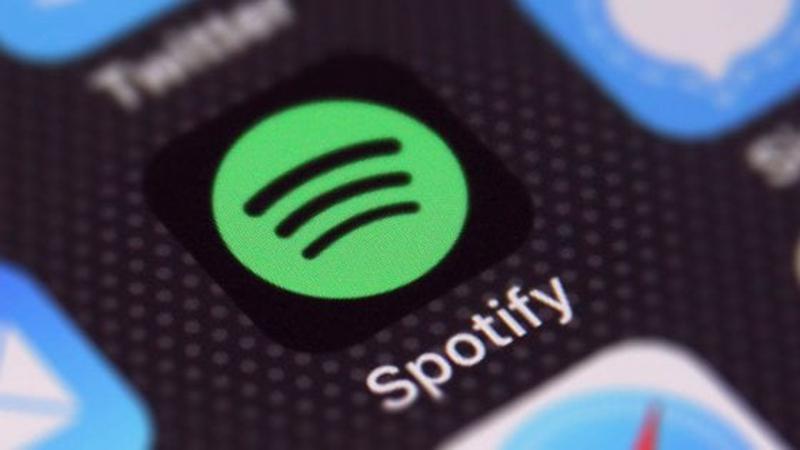 Spotify dichiara guerra ai pirati del web: bloccati e cancellati tutti gli account illegali articolo