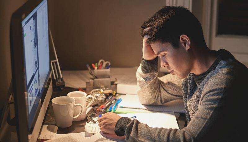 Non Riesco A Concentrarmi Nello Studio Università, non riesco a studiare: consigli per farcela