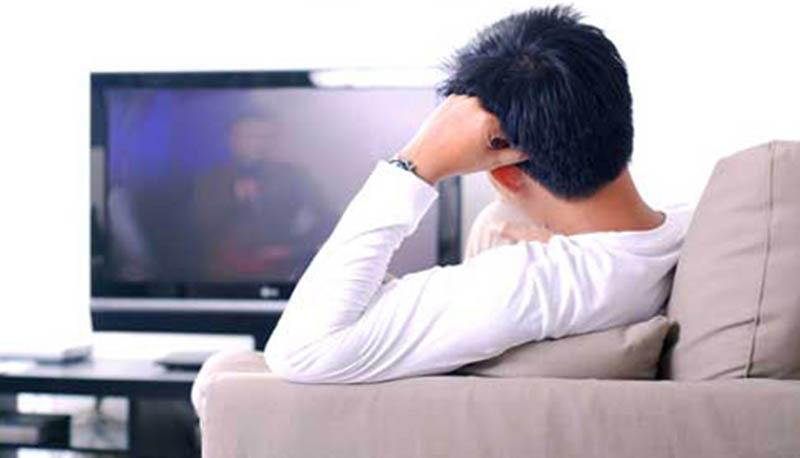 tema di italiano su giovani e televisione