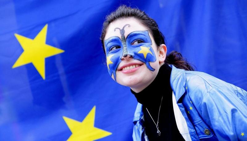 Elezioni Europee: i cittadini chiedono più candidati giovani
