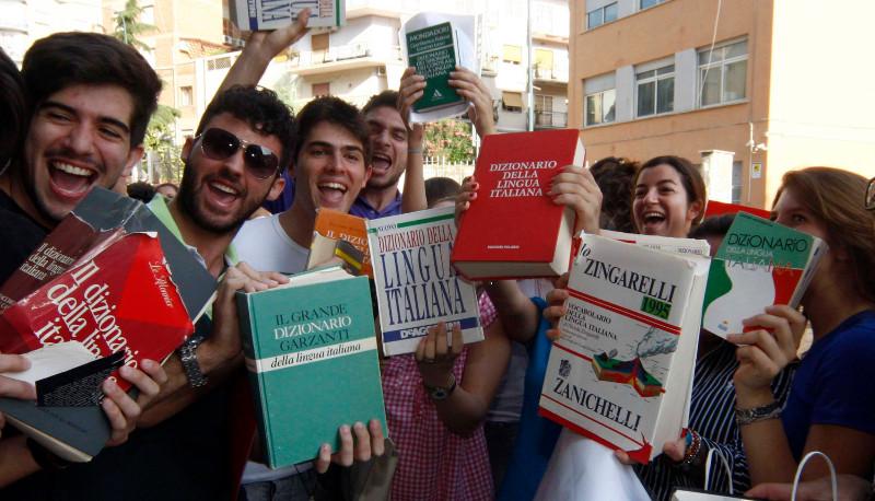 Maturità, l’identikit del 100 e lode: viene dalla Puglia e studia al Classico articolo