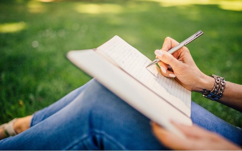 20 libri scritti da autrici donne da leggere articolo