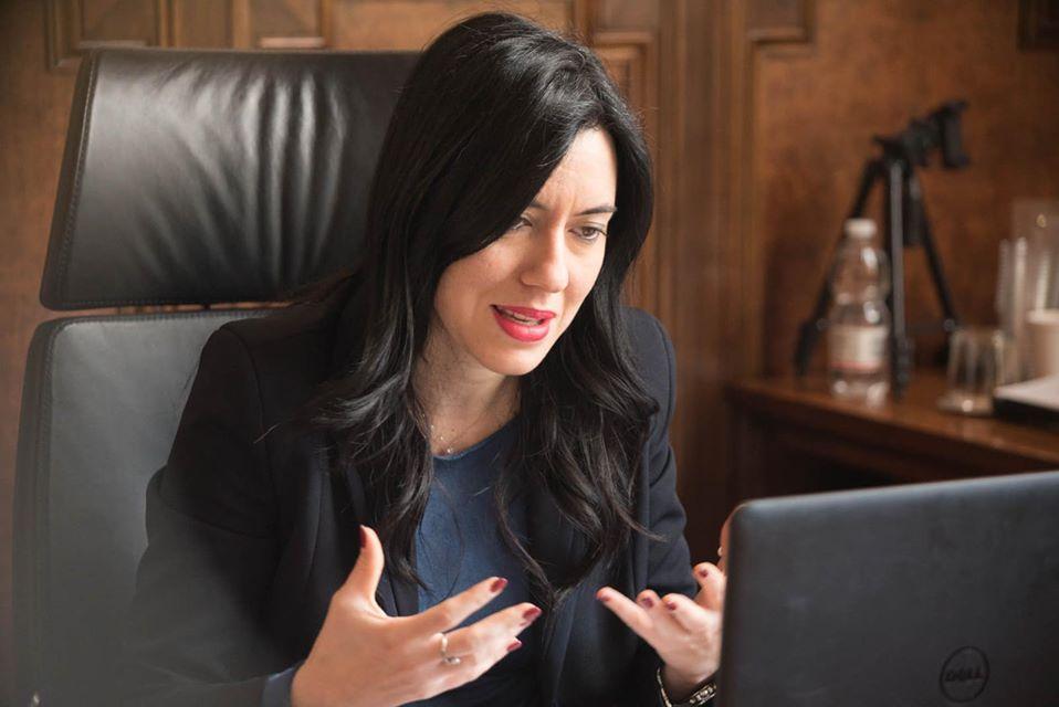 ministra azzolina