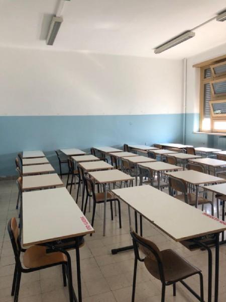 I primi giorni di scuola visti dagli studenti - FOTO GALLERY articolo