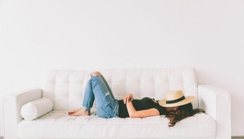 Cosa fare nel weekend? Musica, libri, film e serie consigliati - Aprile 2021