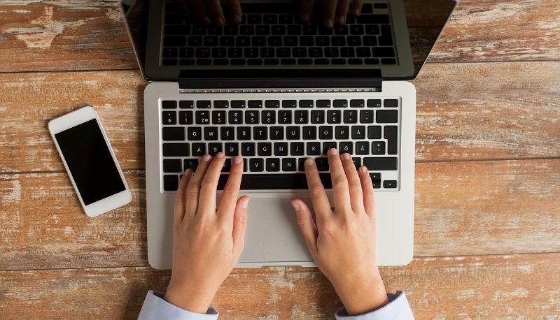 Università, o scarichi il programma o non fai l'esame. Studenti in rivolta: