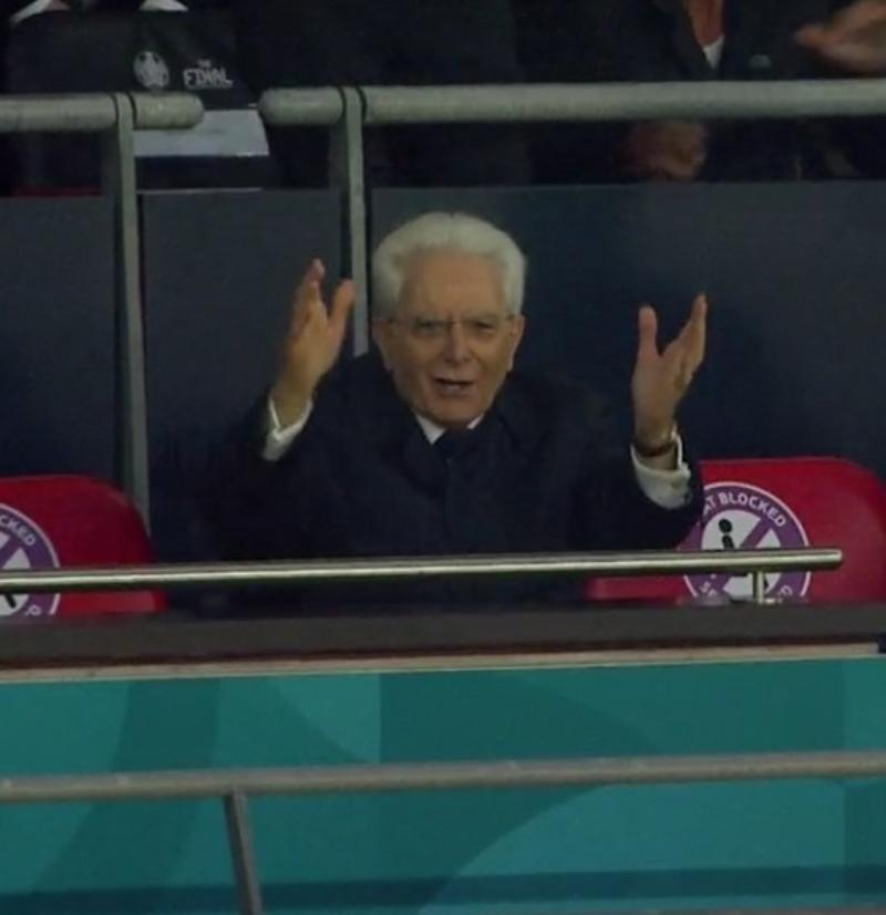 mattarella italia esulta