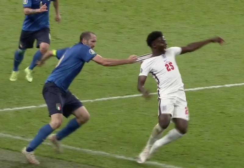 chiellini fallo