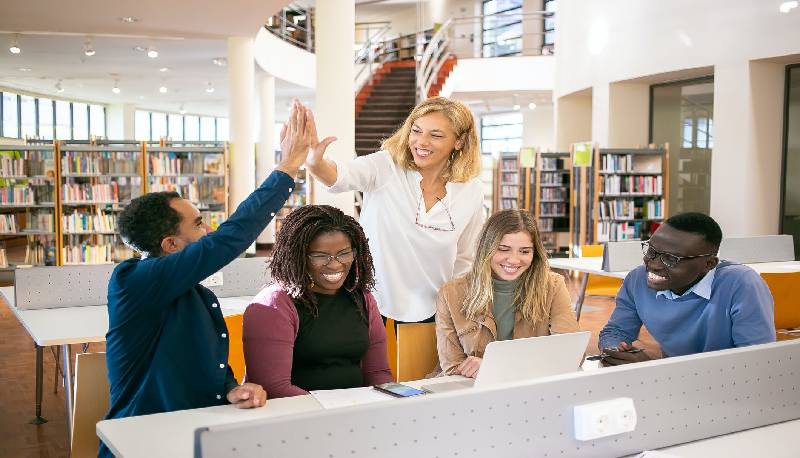aumentati i fondi per l'università