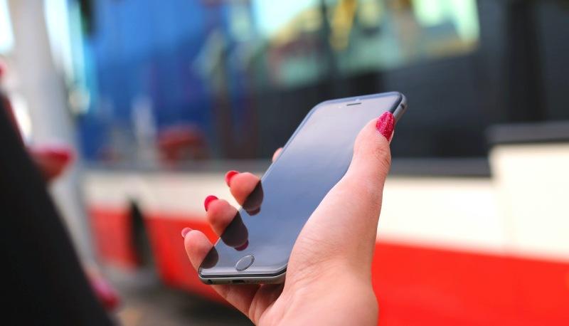 Green pass sui mezzi pubblici: no vax si organizzano con bici e carpooling