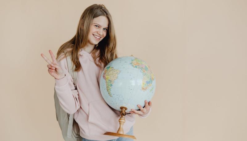 erasmus + 2021/2027