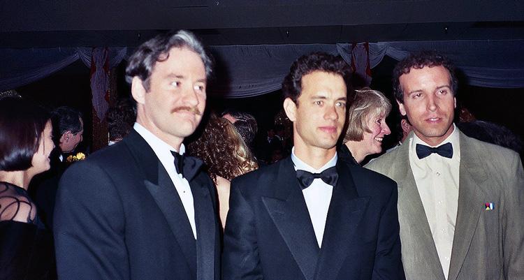 Hanks, Tom articolo