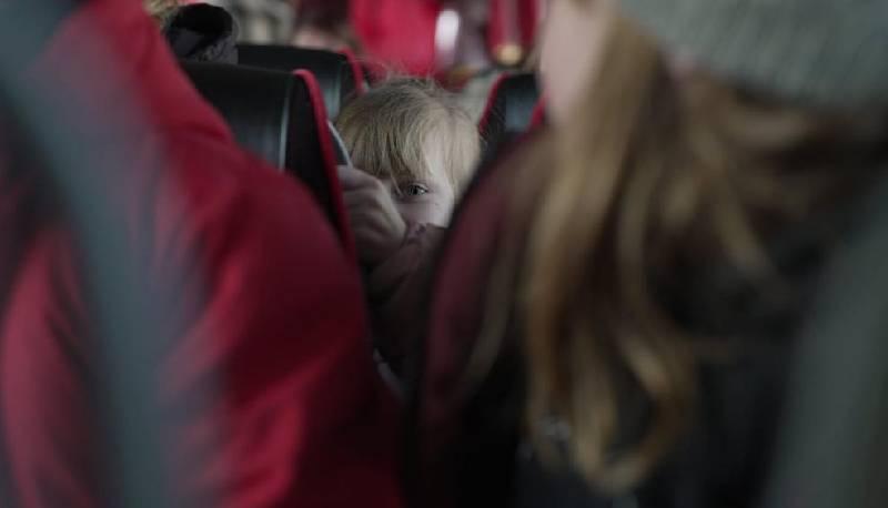bambini tratti in salvo al confine ucraino-polacco