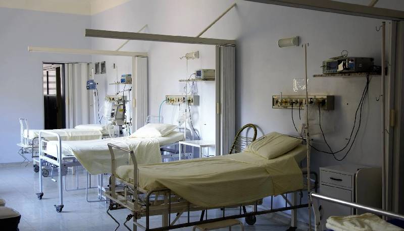 bombardato ospedale Mariupol