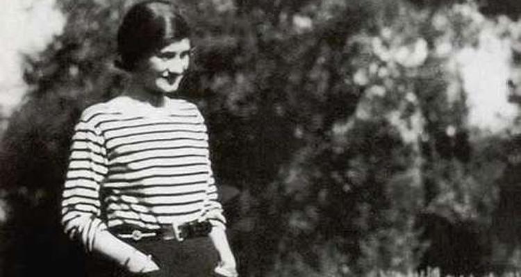 Coco Chanel: vita, stile e la sua azienda di moda molto famosa articolo