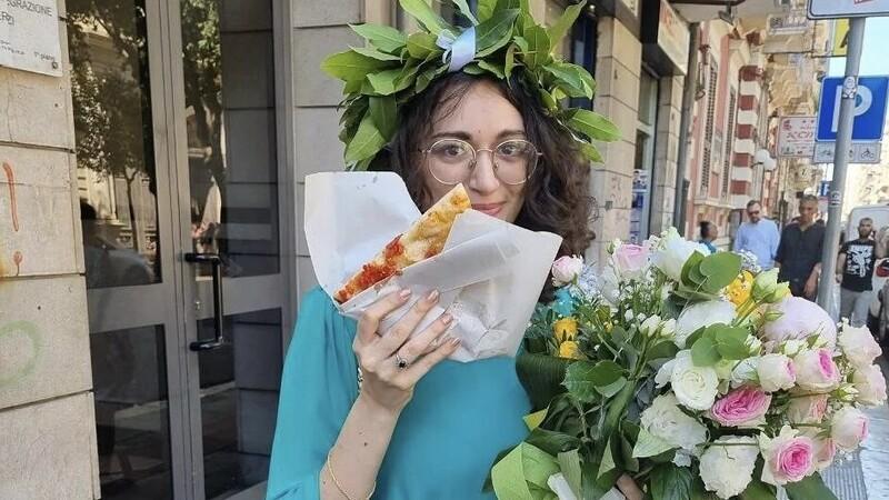 dedica tesi di laurea a coloro che non ce l'hanno fatta