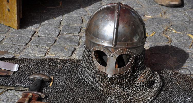 La nascita, l'ascesa e il declino dei Cavalieri Templari articolo