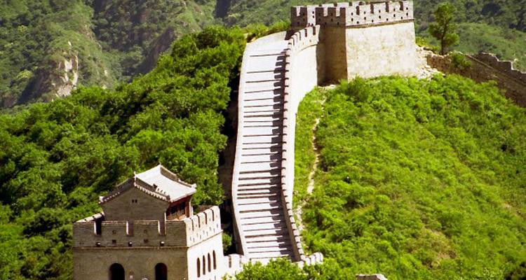 Muraglia cinese: descrizione dettagliata della fortificazione articolo