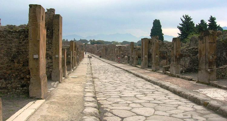 Pompei: storia, eruzione e stili pittorici attraverso i secoli articolo