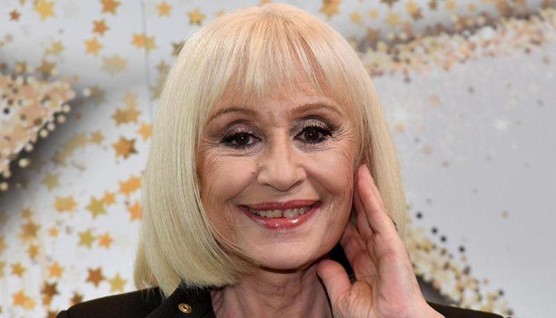raffaella carrà moneta due euro