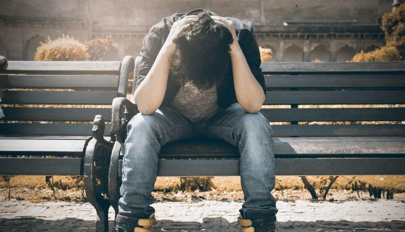 Lascia la scuola a 16 anni perché si annoiava