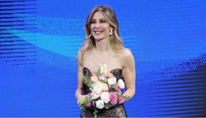 Monologo di Francesca Fagnani sulla scuola e sulle carceri giovanili Sanremo 2023