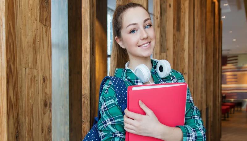 studentessa tar