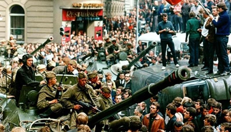 20 agosto 1968 truppe sovietiche invadono cecoslovacchia finisce primavera di praga