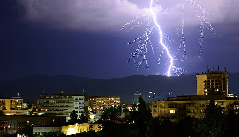 allerta rossa scuole chiuse 2 novembre situazione per domani