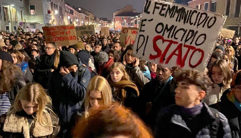 giulia cecchettin minuto di silenzio scuole