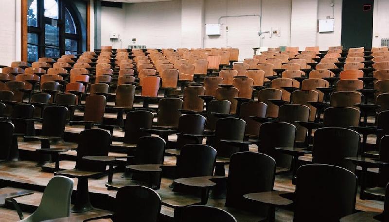 proroga anno accademico richiesta studenti udu