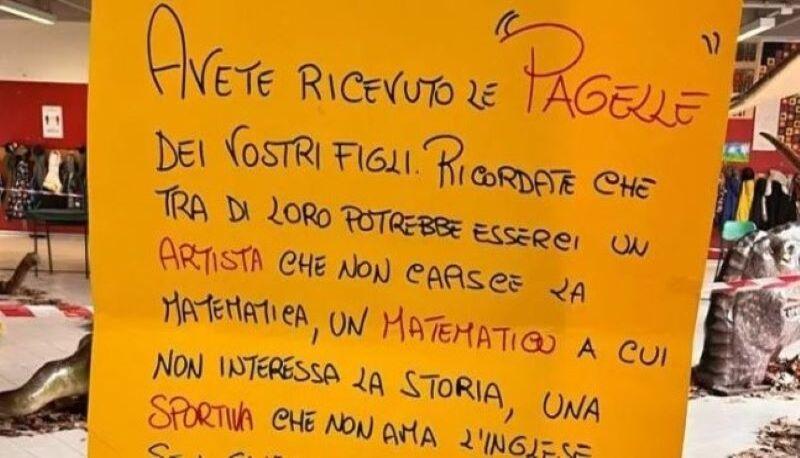Arriva la pagella: "Non fatene un dramma". Il messaggio degli insegnanti ai genitori articolo