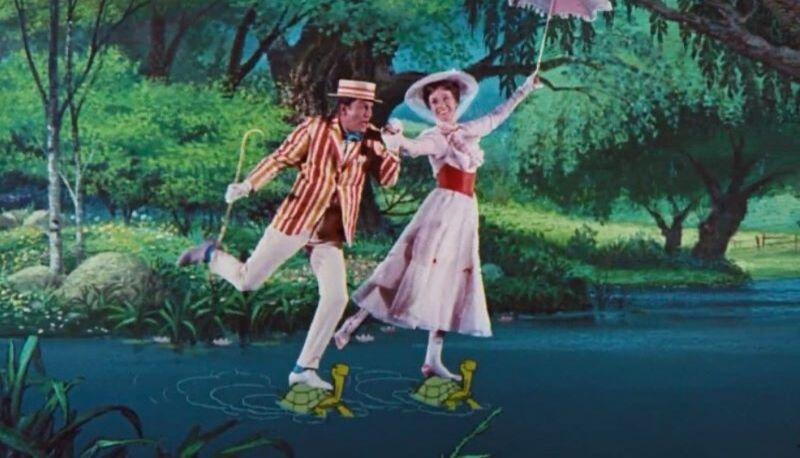 Mary Poppins, il film vietato ai minori di 12 anni in UK: "Linguaggio discriminatorio" articolo
