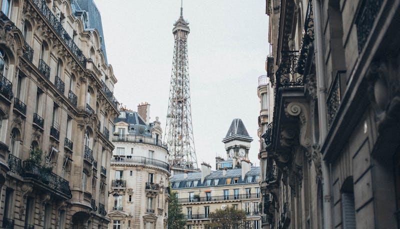 In Francia l'aborto entra in Costituzione articolo