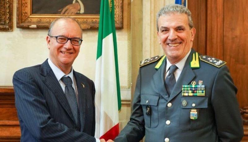 “Diplomifici”, protocollo d’intesa del MIM con la Guardia di finanza articolo