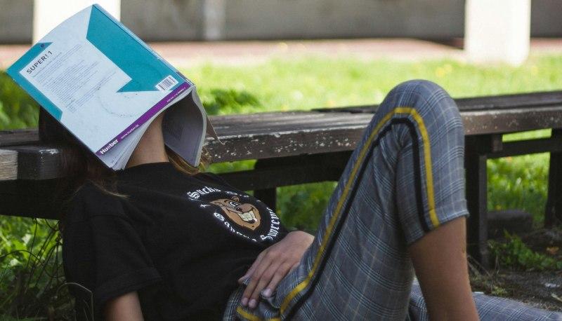 Si può essere bocciati con un solo debito? articolo