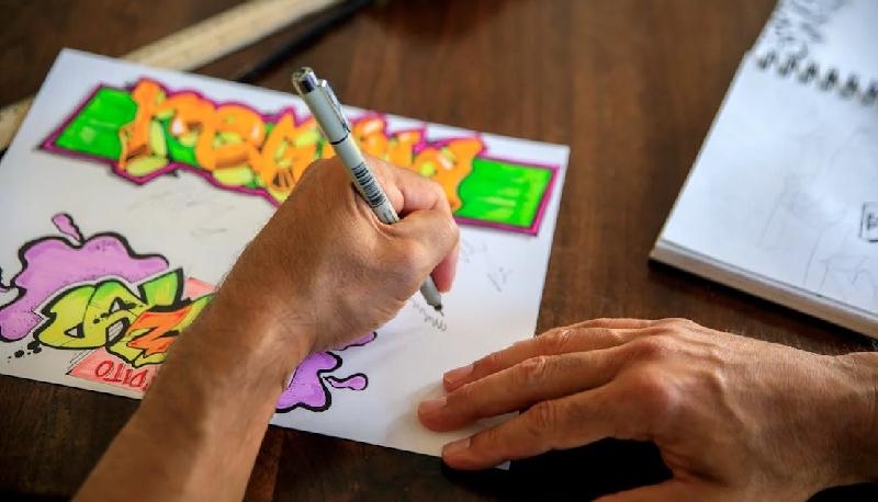 10 motivi per uscire con un mancino