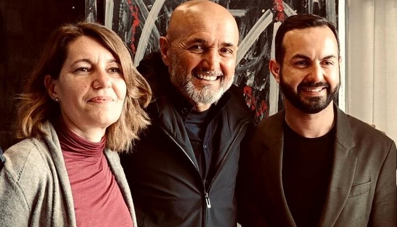Spalletti dona sei computer alla scuola della città in cui è nato articolo