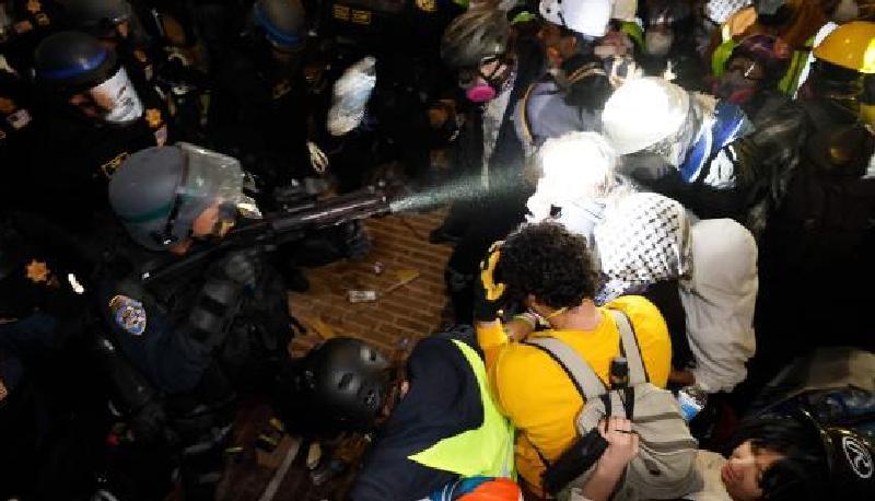 Proteste e studenti arrestati, cosa sta succedendo nelle università americane
