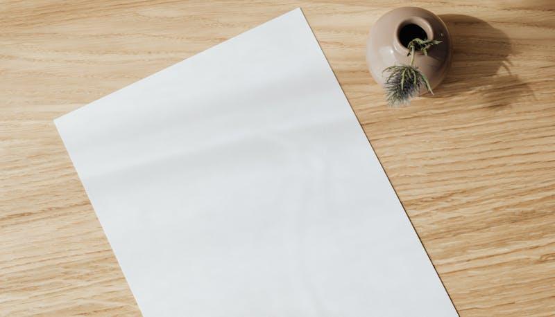 Foglio in bianco alla prima prova di Maturità 2024