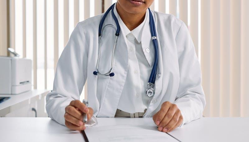 Medico che ha passato il test di Medicina