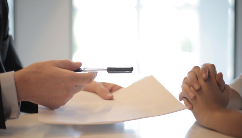 Studente firma la prima prova di Maturità per uscire dalla classe