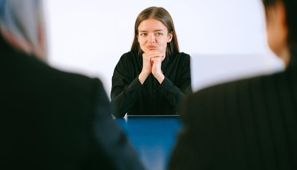 Studentessa all'esame orale di Maturità