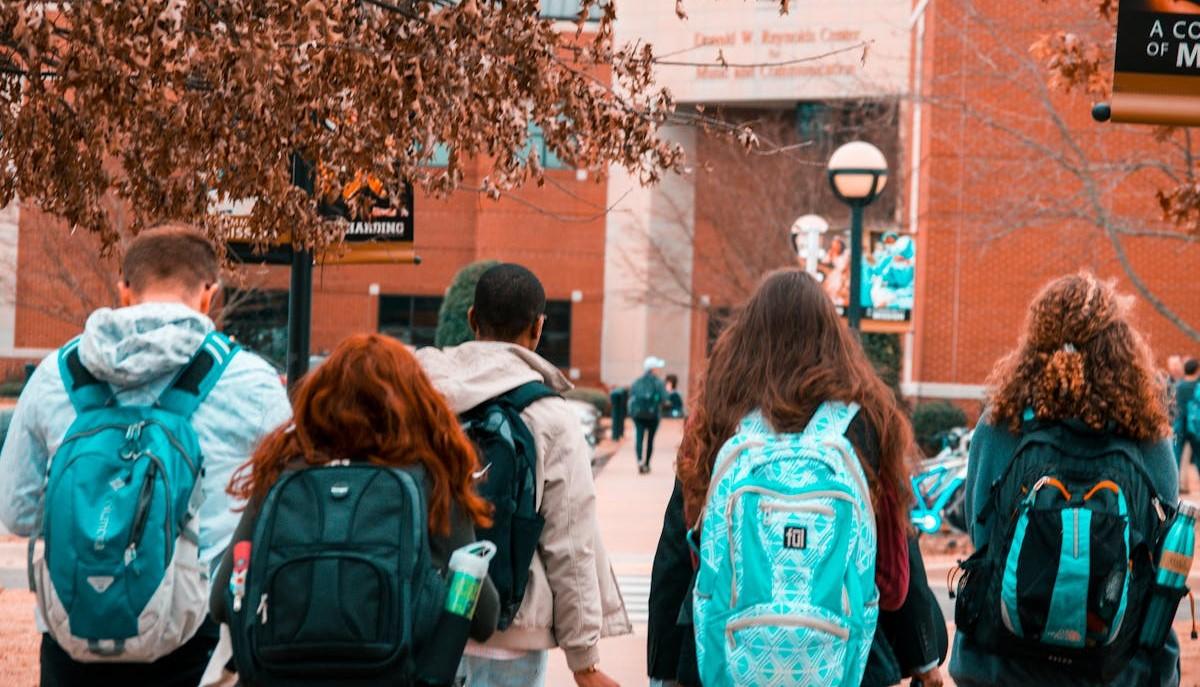 Studenti del Lazio tornano a scuola a settembre