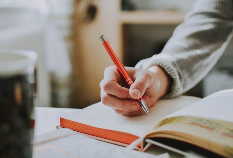 Diventare mediatore linguistico: perché scegliere l’olandese per trovare lavoro articolo